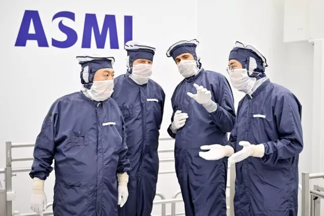 ASML visit.jpg