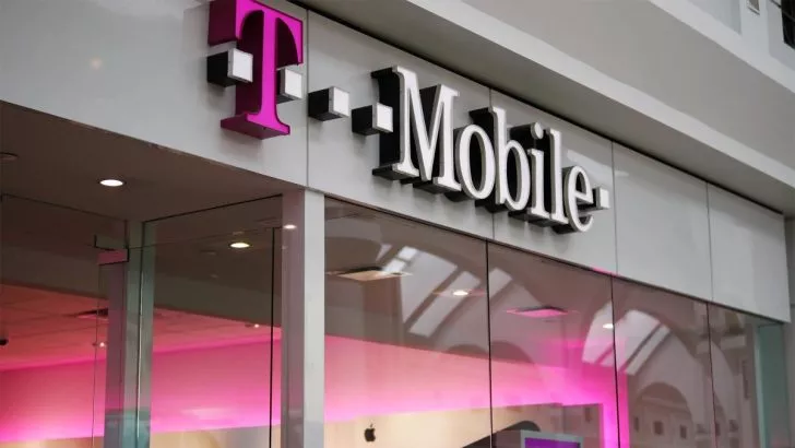 T-Mobile의 삼성 고객, 새로운 위성 네트워크 옵션 제안