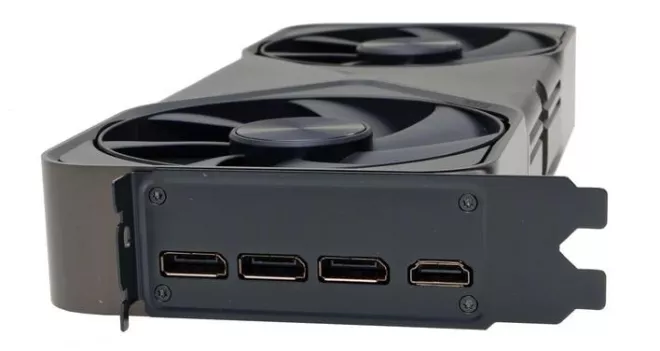 geforce rtx 5090 ports