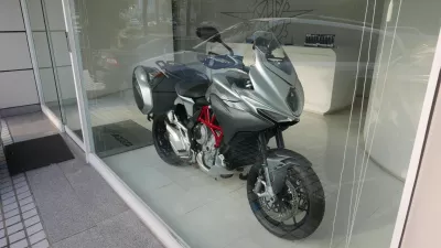 MV Agusta Dragster 800